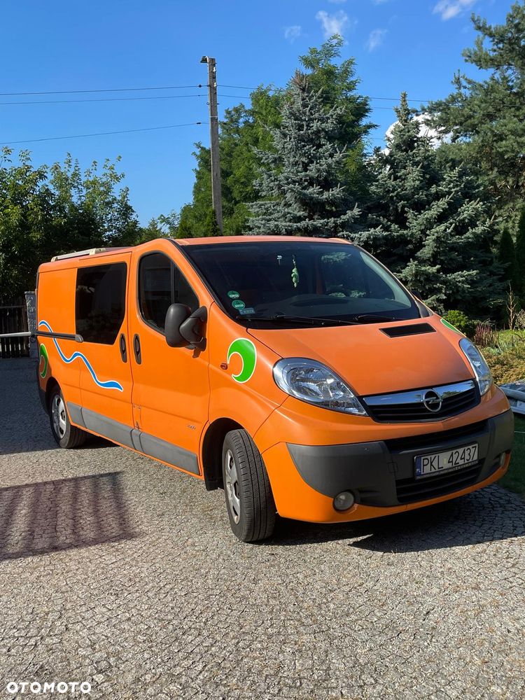 Opel Vivaro - 1