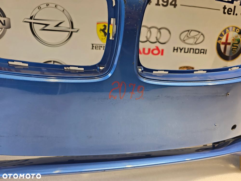 BMW 4 F32 / F33 / F36 LIFT LUXURY SPORT ZDERZAK PRZEDNI PRZÓD NA 4xPDC KOLOR ESTORILBLAU NIEBIESKI METALIK NR 51117294651 / 7294651 NR AUKCJI NZ2079 - 15