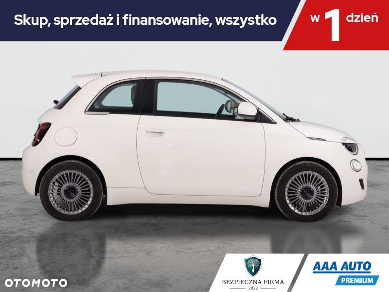 Fiat 500e - 8