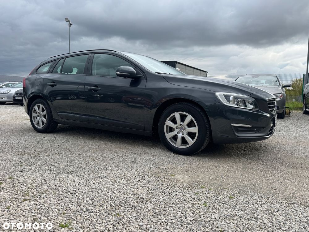 Volvo V60 DRIVe - 13