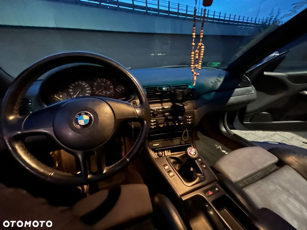 BMW Seria 3 323 CI - 11