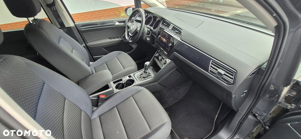 Volkswagen Touran 1.5 TSI ACT OPF DSG Comfortline - 11