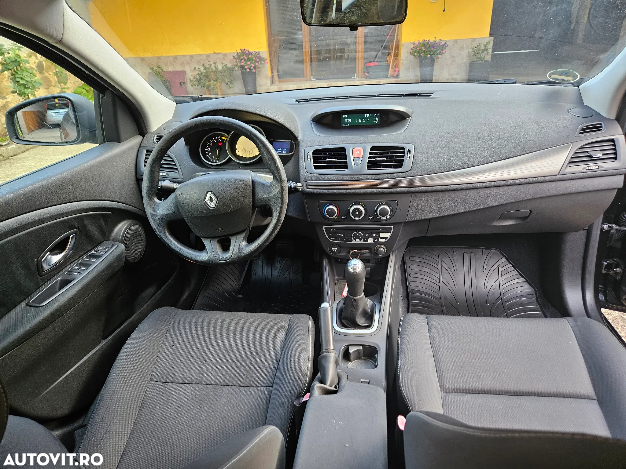 Renault Megane 1.6 Dynamique - 6