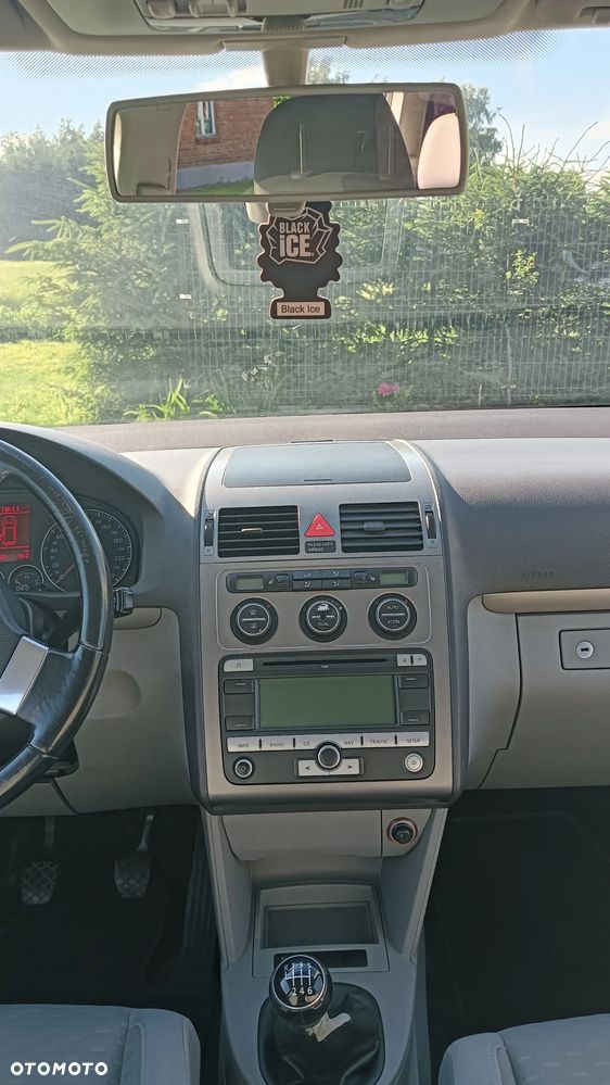 Volkswagen Touran 1.9 TDI Trendline - 11