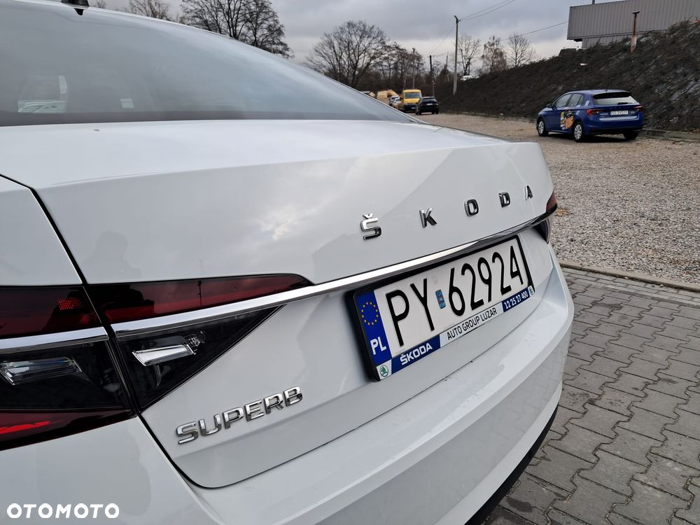 Skoda Superb 2.0 TSI Style DSG - 35
