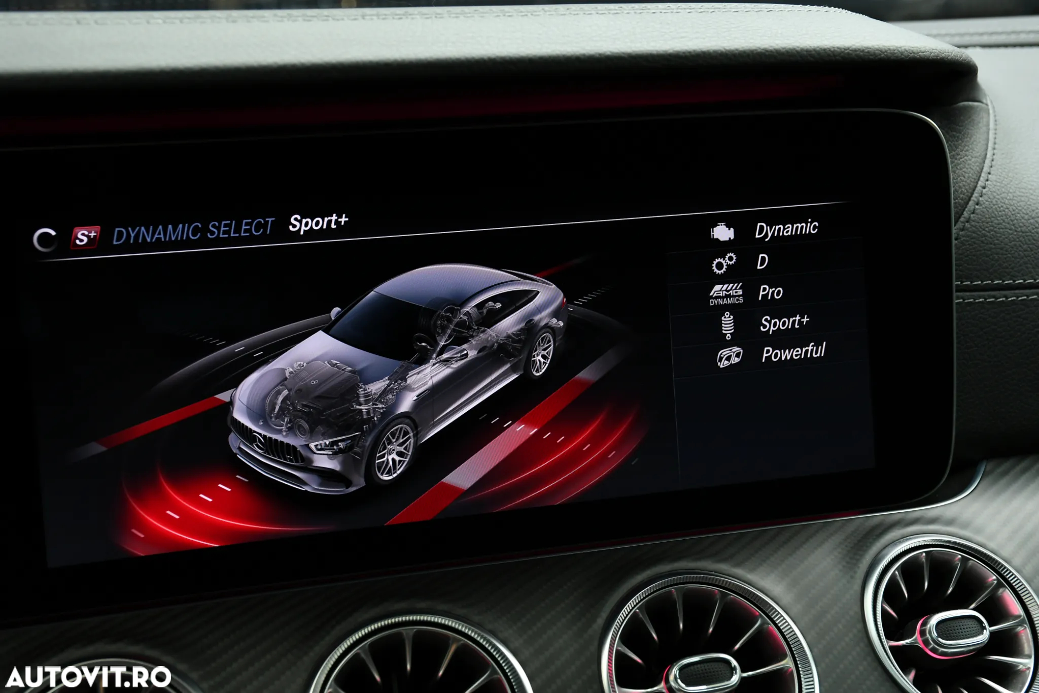 Mercedes-Benz AMG GT 53 4MATIC+ MHEV - 30