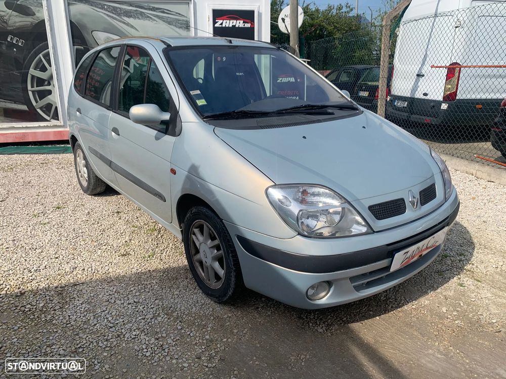 Renault Scénic 1.4 16V - 6