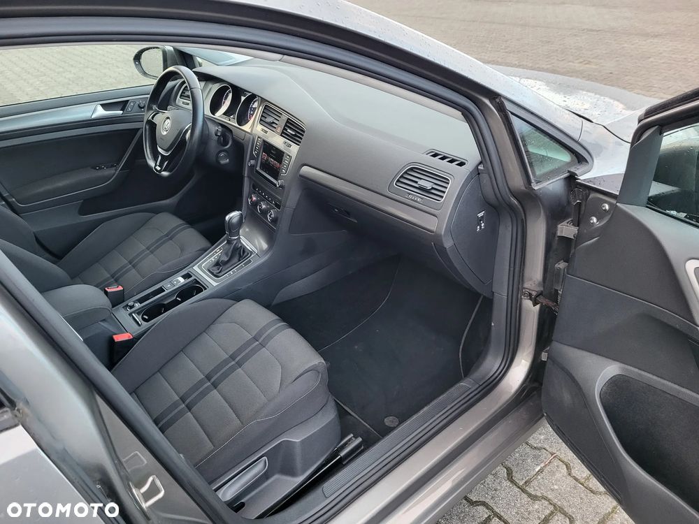 Volkswagen Golf 1.6 TDI BlueMotion Technology DSG Trendline - 7