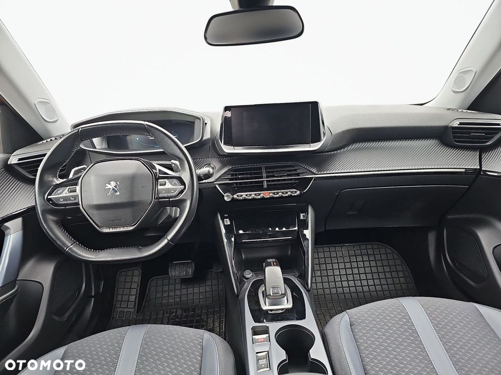 Peugeot 2008 - 22