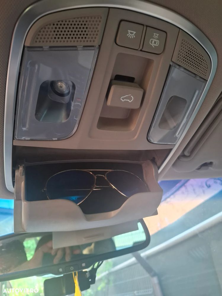 Hyundai Tucson 2.0 CRDI 4WD 6AT Luxury Pack+ - 19