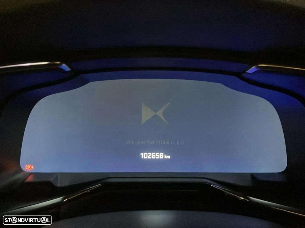 DS DS7 Crossback 2.0 BlueHDi Grand Chic EAT8 - 16
