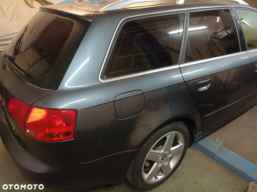 Audi A4 Limousine - 17