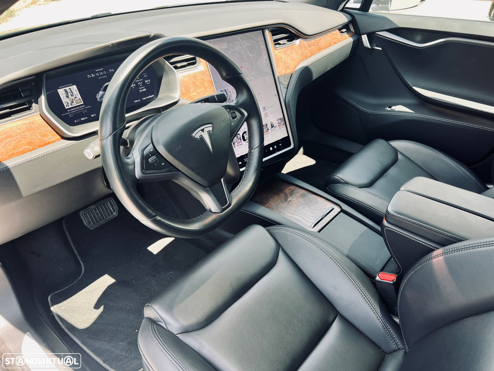 Tesla Model S Long Range - 23