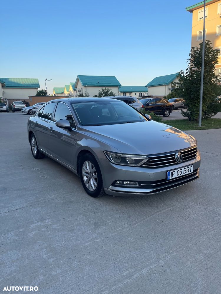 Volkswagen Passat 2.0 TDI DSG Comfortline - 9