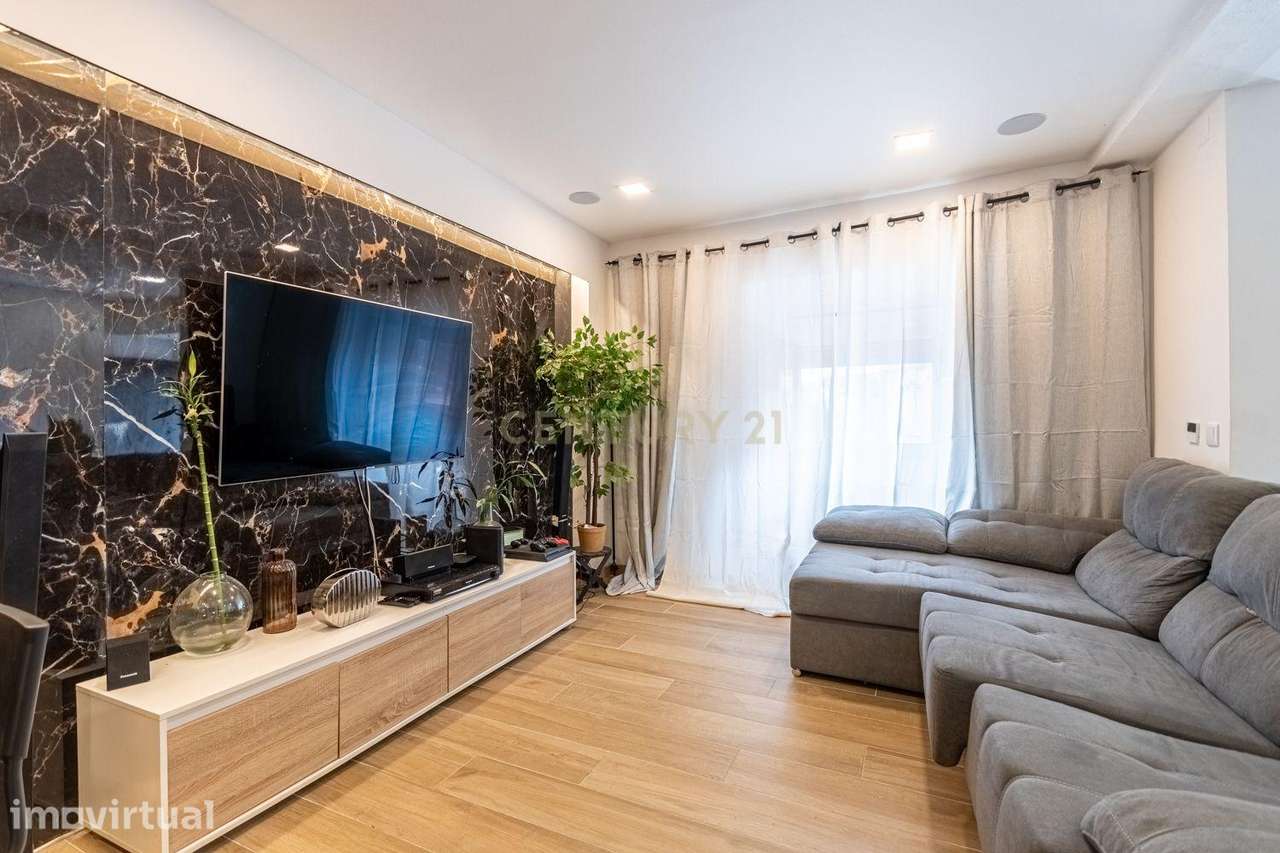 Moradia T3 com 114 m2 na Zona Histórica da Apelação - Grande imagem: 2/29
