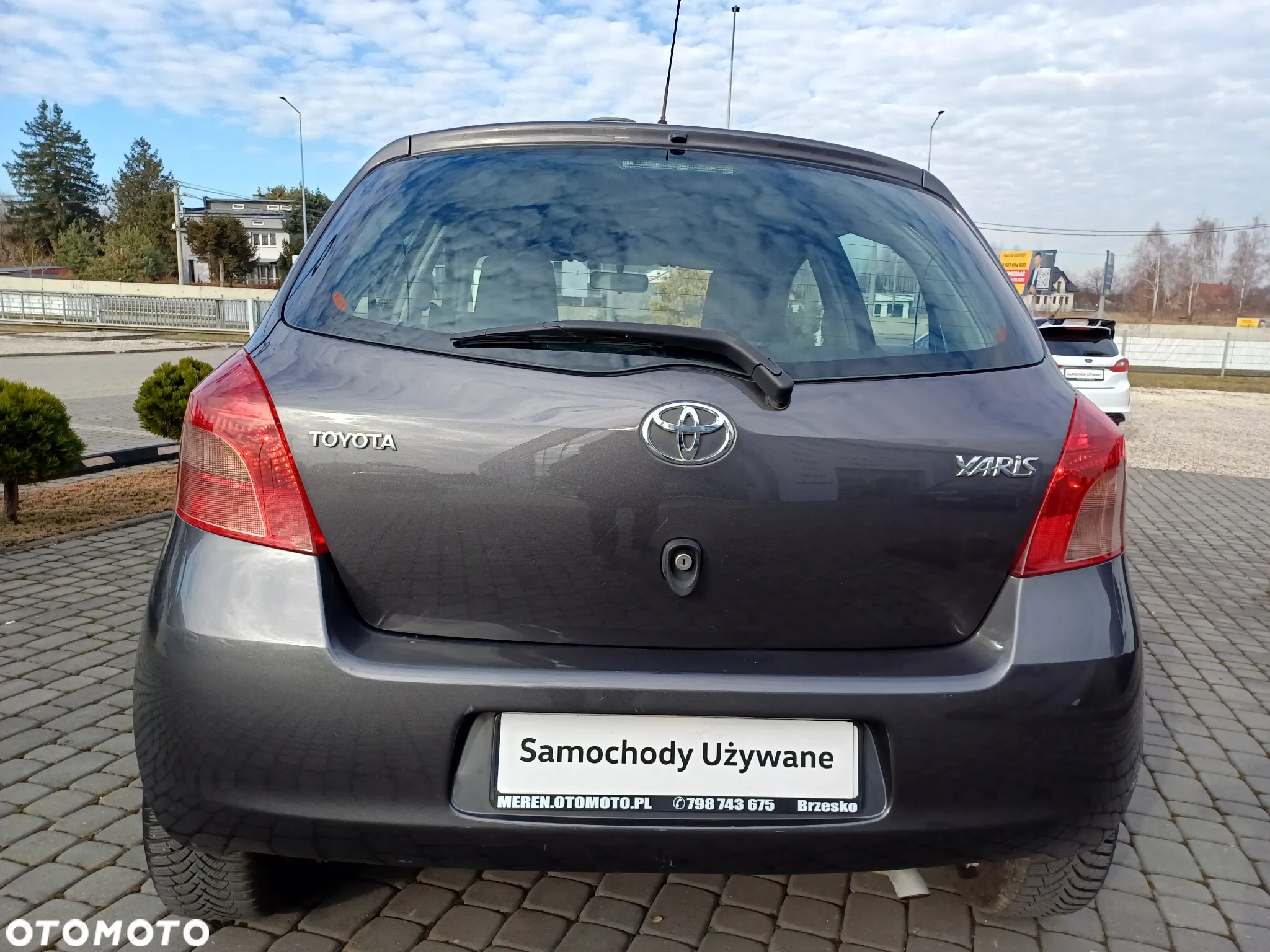 Toyota Yaris 1.3 Luna A/C - 8