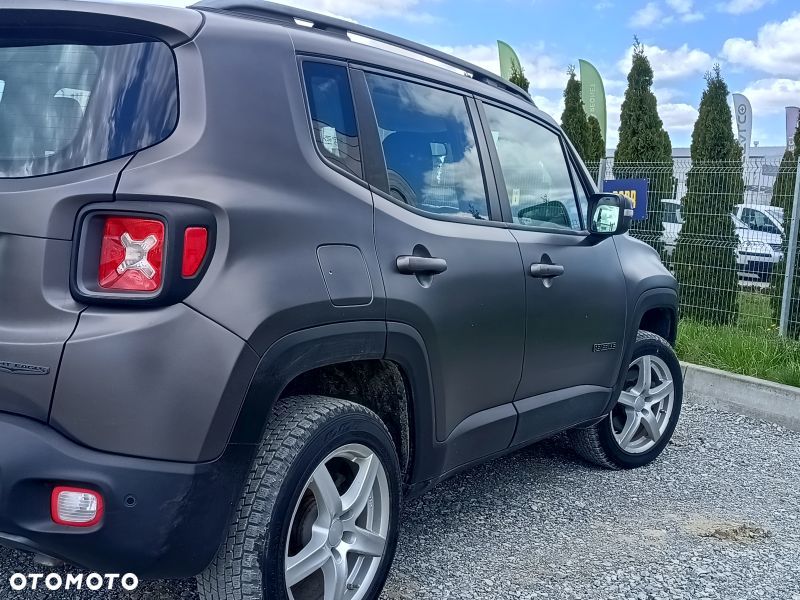 Jeep Renegade - 11