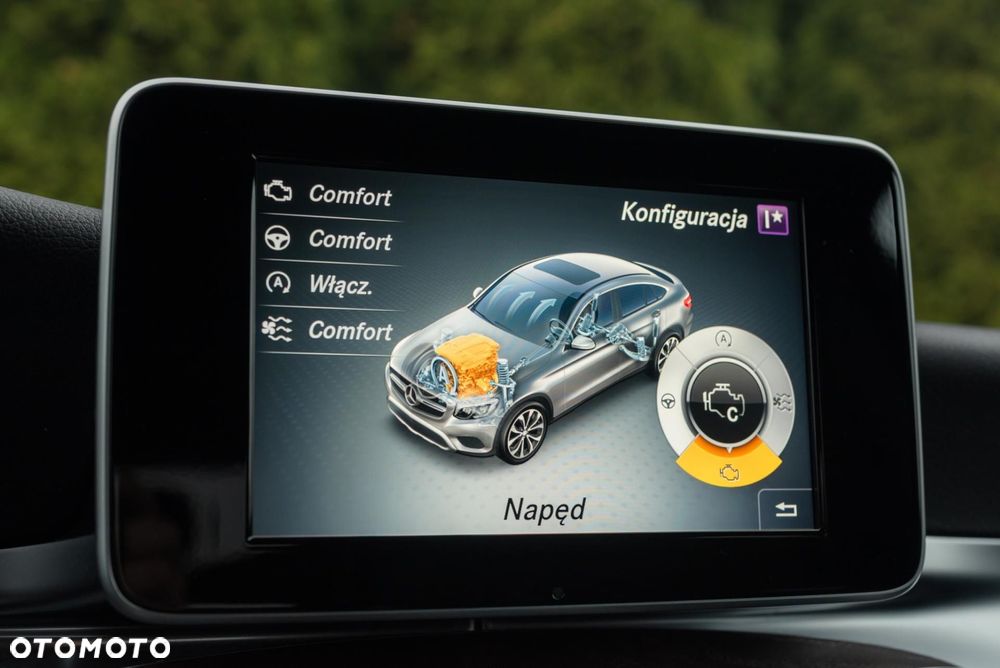 Mercedes-Benz GLC - 19