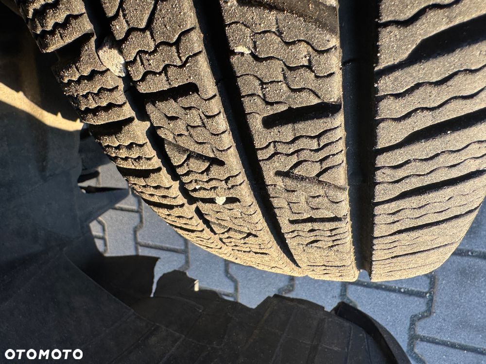 Mercedes-Benz Sprinter - 11