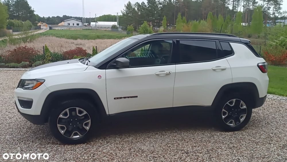Jeep Compass - 11