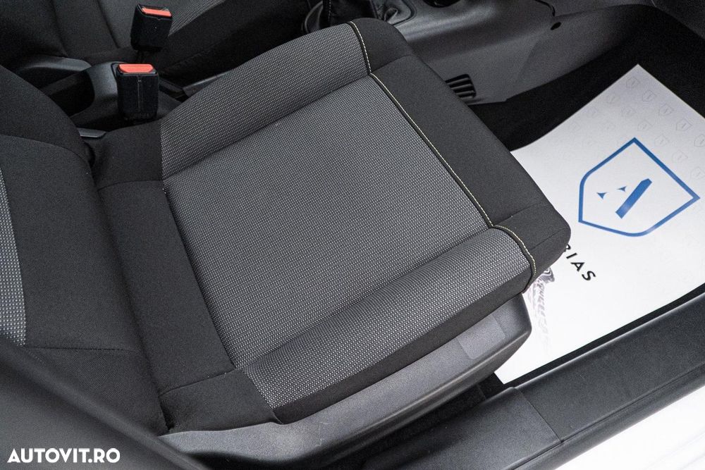 Citroën C3 1.2 PureTech S&S BVM5 Shine - 39