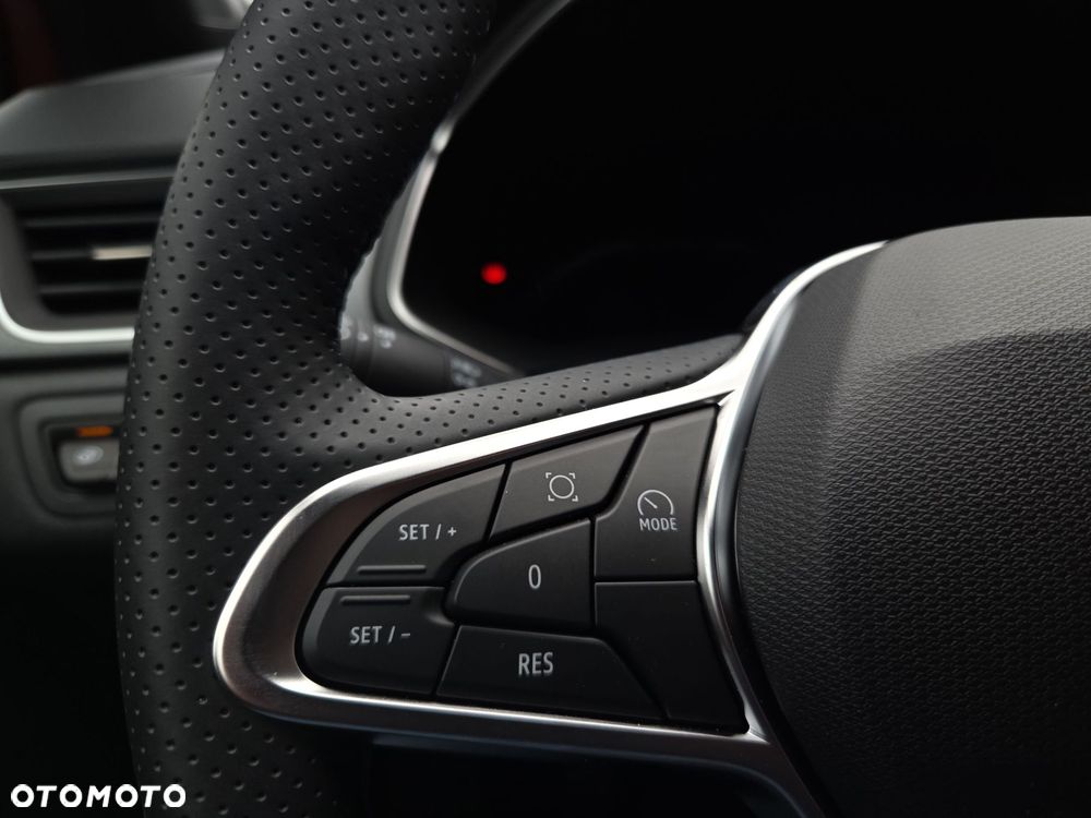 Renault Captur - 19