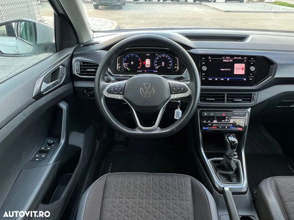Volkswagen T-Cross 1.5 TSI DSG Style - 16