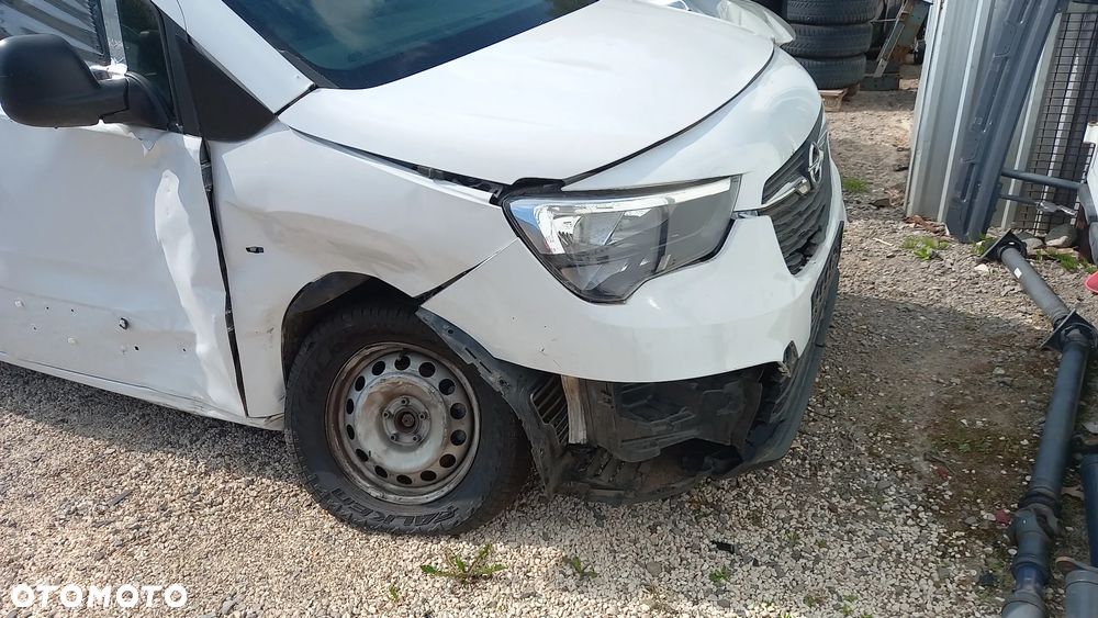 Opel Combo - 8