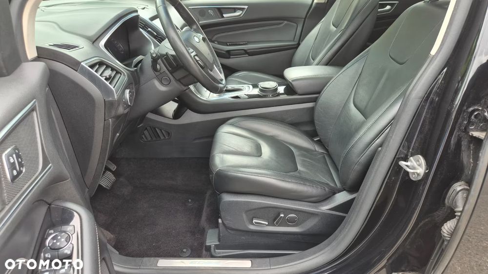 Ford Edge - 12