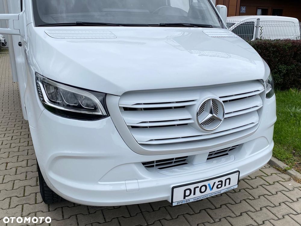 Mercedes-Benz SPRINTER 319 CDI 3,0 V6 AUTOMAT KONTENER CHŁODNIA WINDA - 4