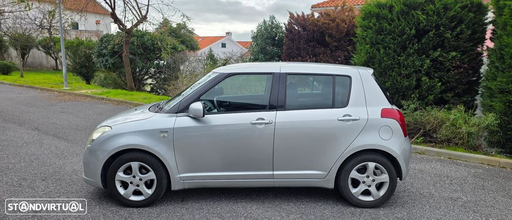 Suzuki Swift 1.3 DDiS GLX - 2