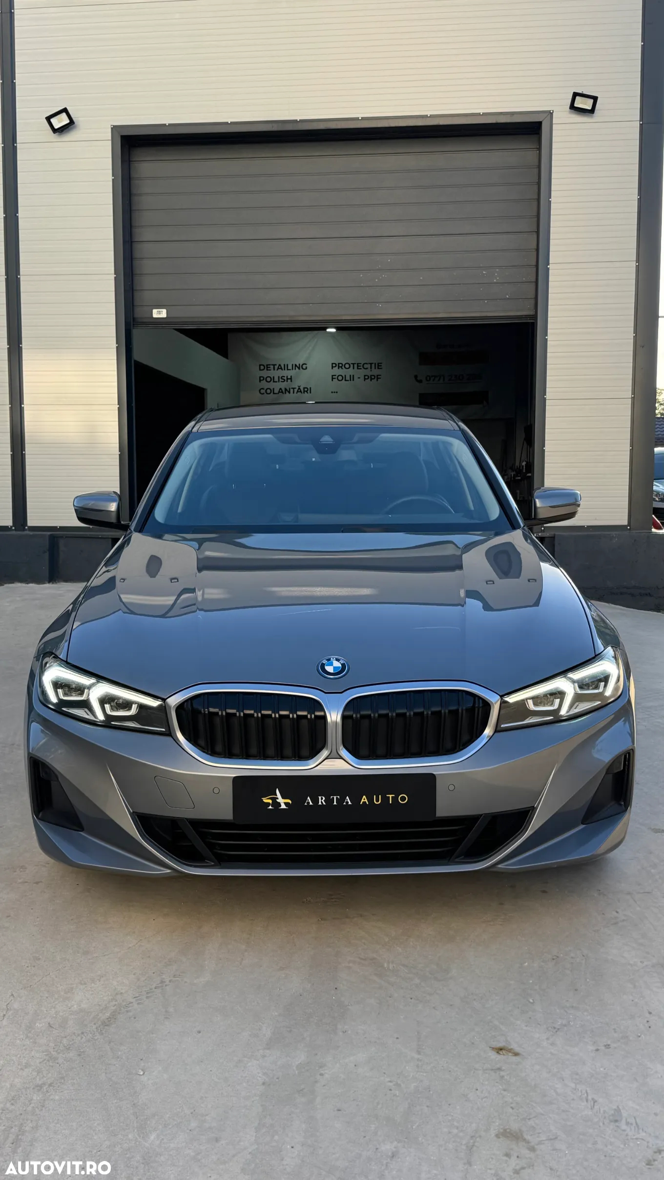BMW Seria 3 318i AT - 2