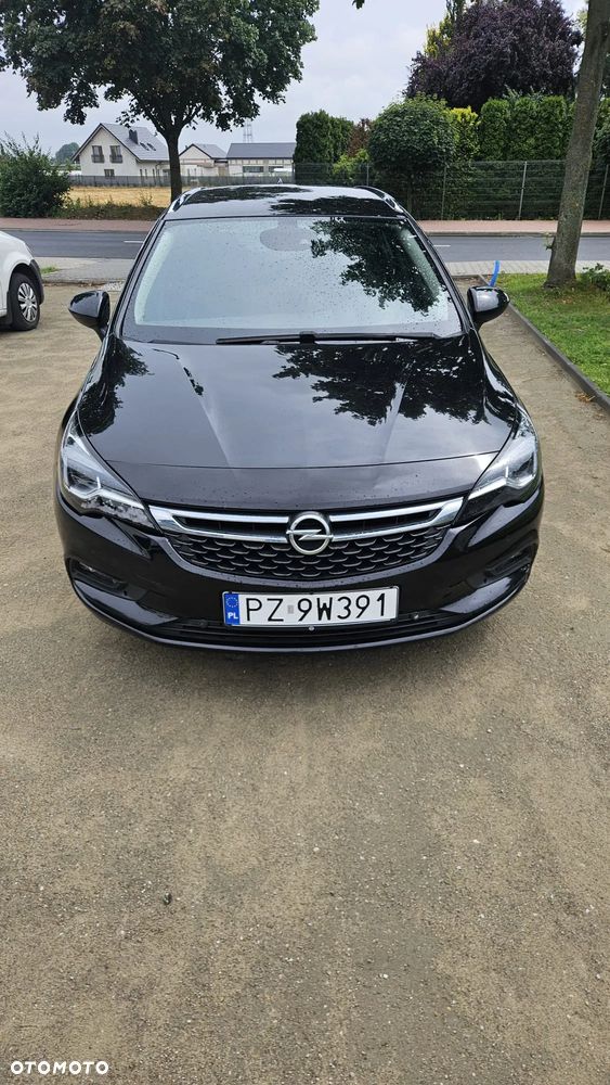 Opel Astra 1.6 CDTI Sport - 2