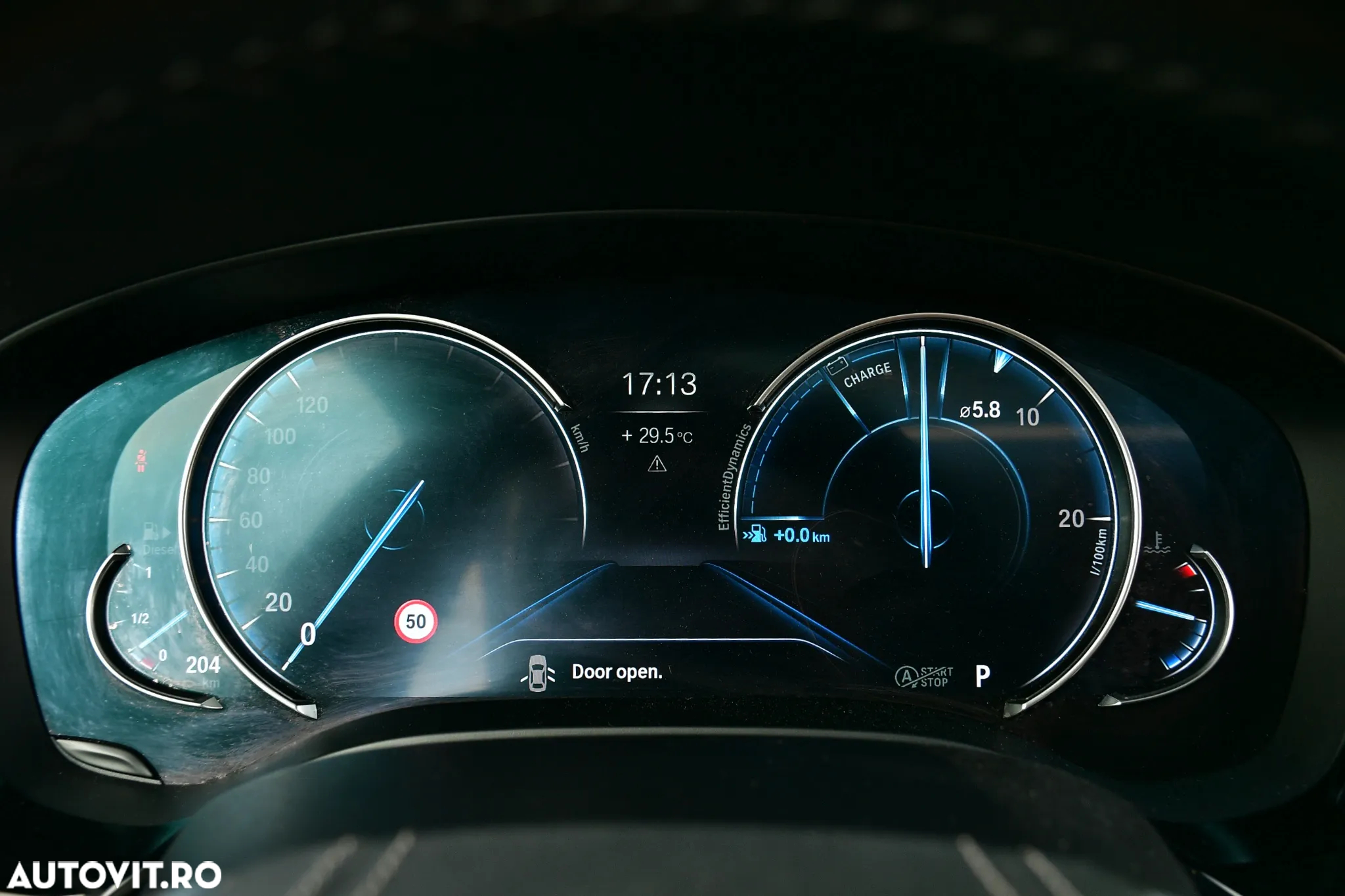 BMW Seria 5 520d Aut. Luxury Line - 37