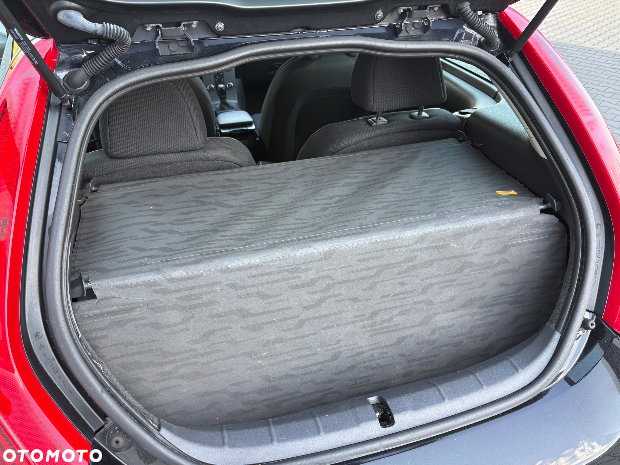 Volvo C30 1.6D DRIVe Momentum - 27