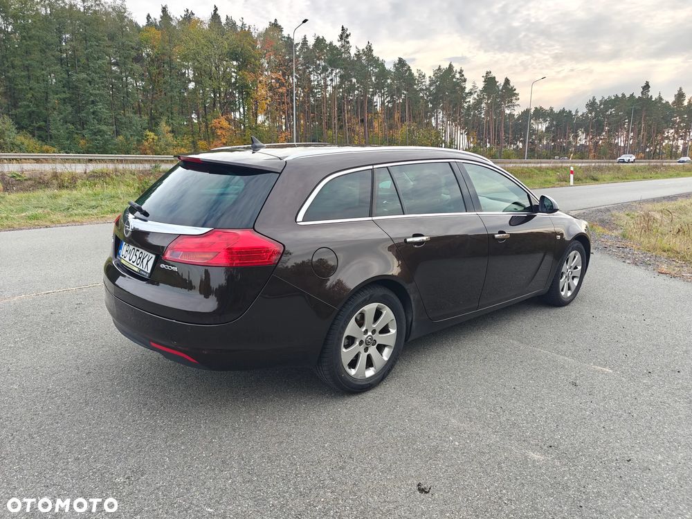 Opel Insignia - 8