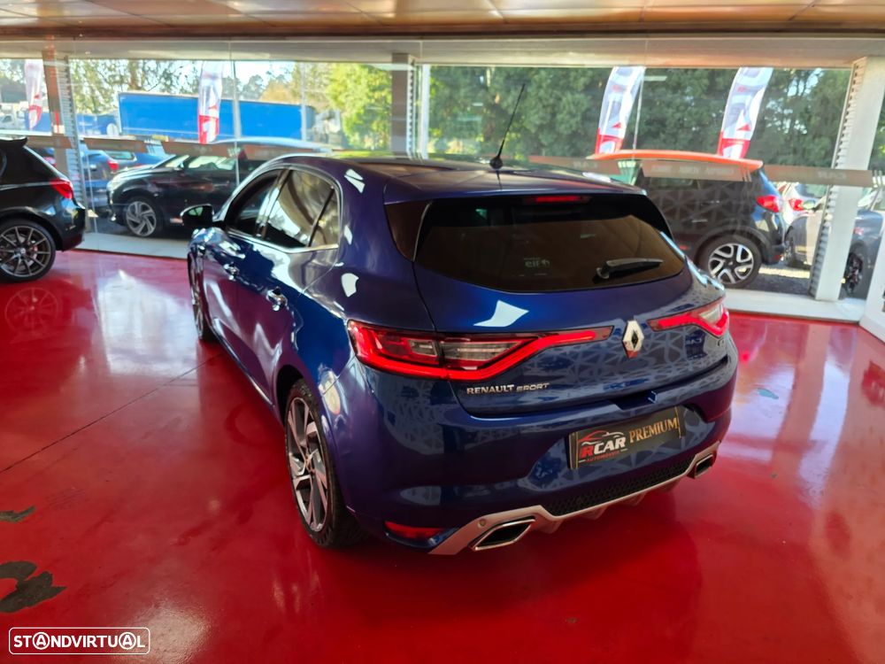 Renault Mégane - 5