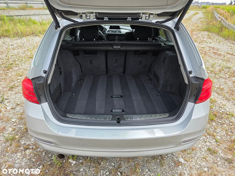 BMW Seria 3 318d - 10