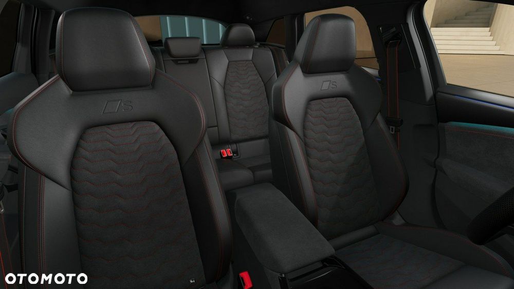 Audi A6 Avant e-tron - 11