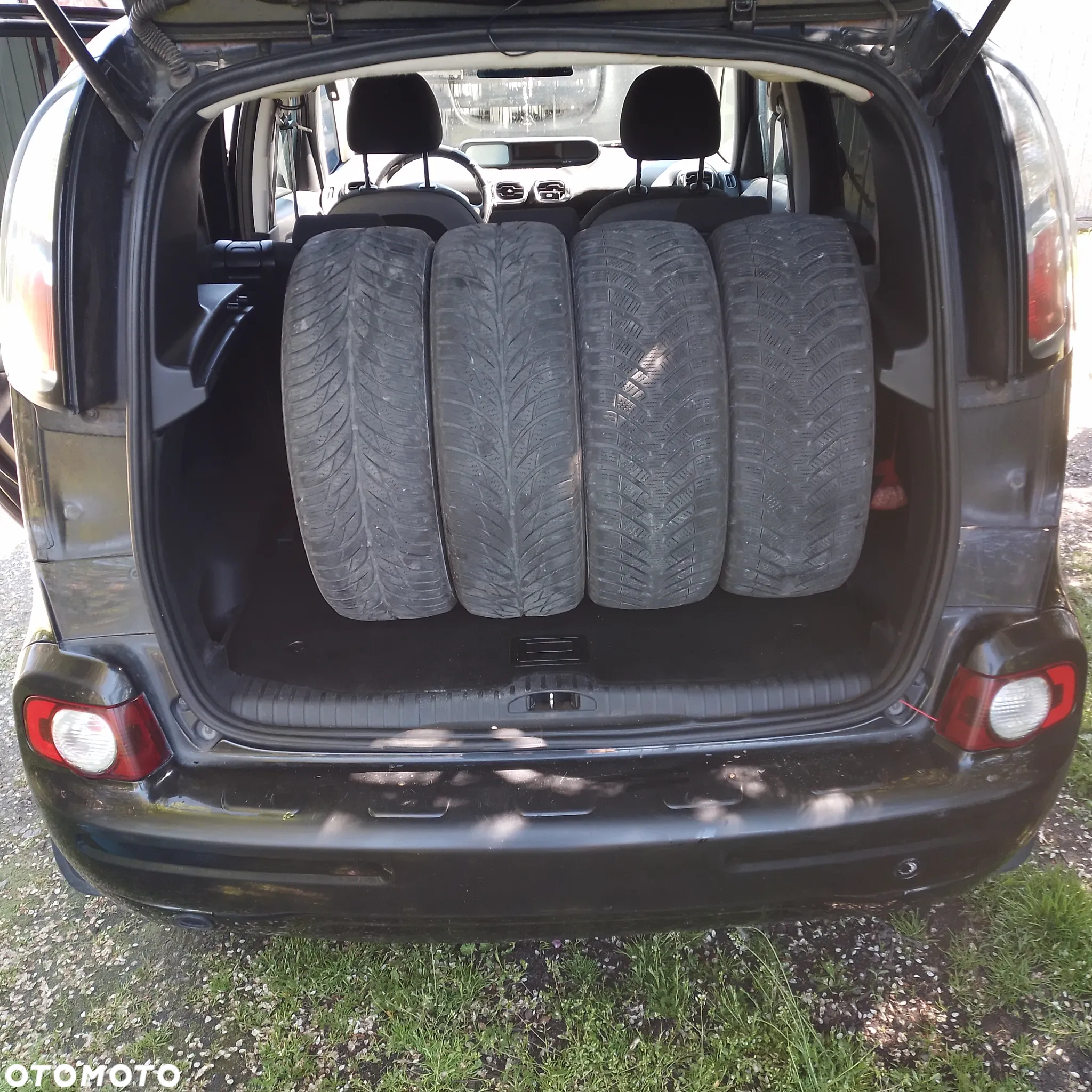 Citroën C3 Picasso 1.4i Attraction - 14