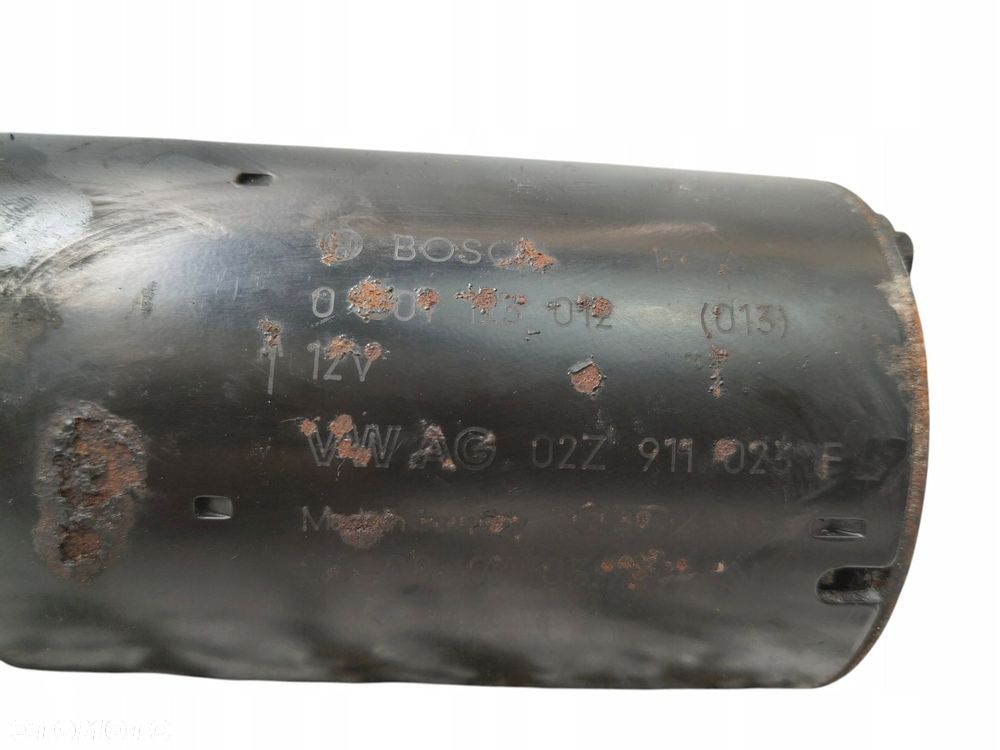 ROZRUSZNIK VW Golf V Touran 1.9 TDI BXE 0001123012 Bosch 02Z911023F - 11