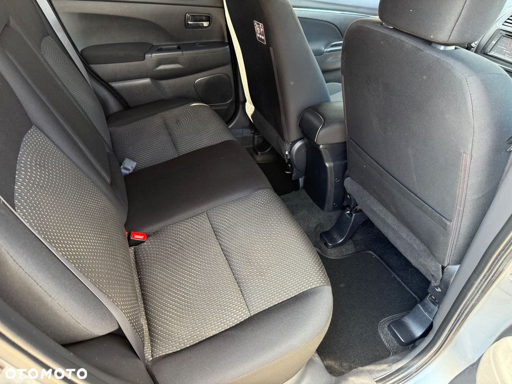 Mitsubishi ASX - 18