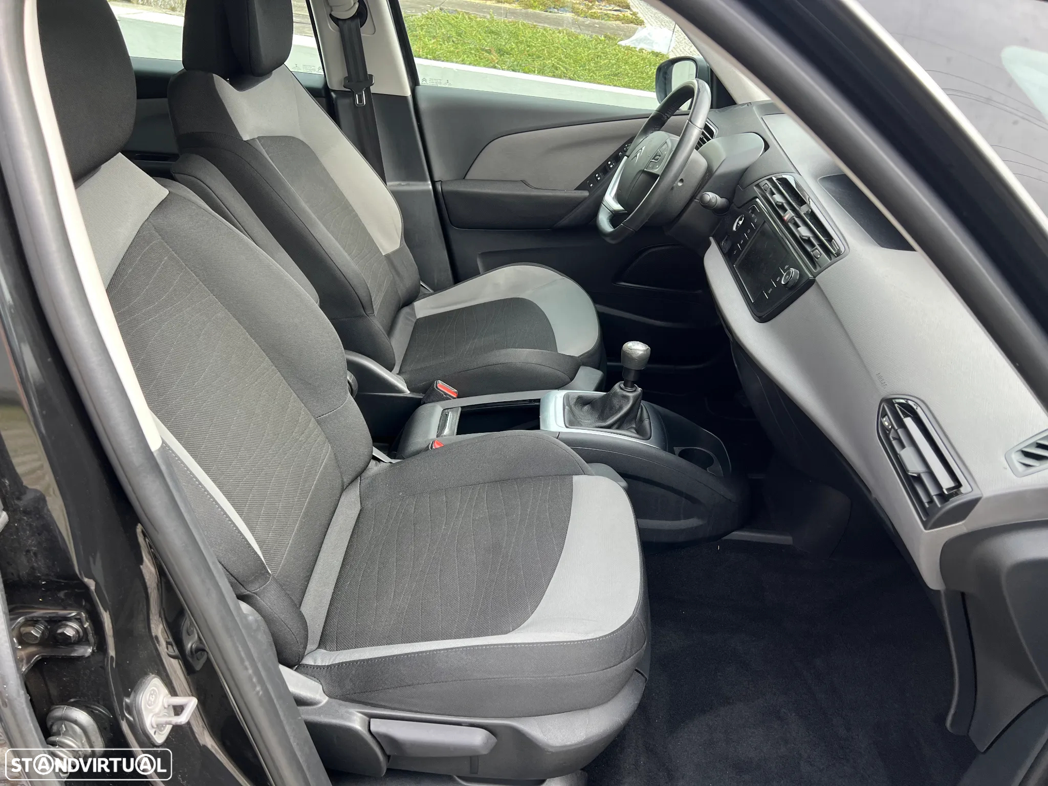 Citroën C4 Picasso 1.6 e-HDi Exclusive - 8