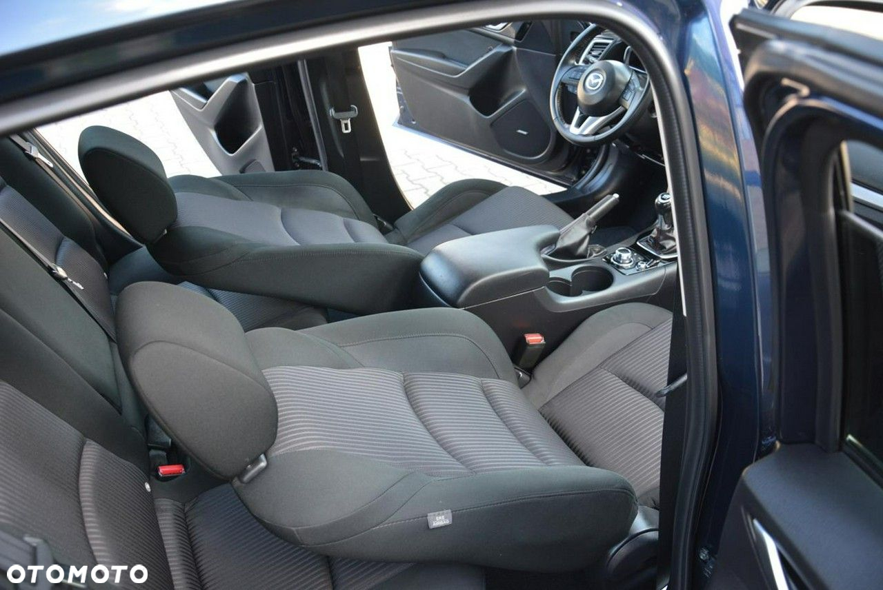 Mazda 3 - 18