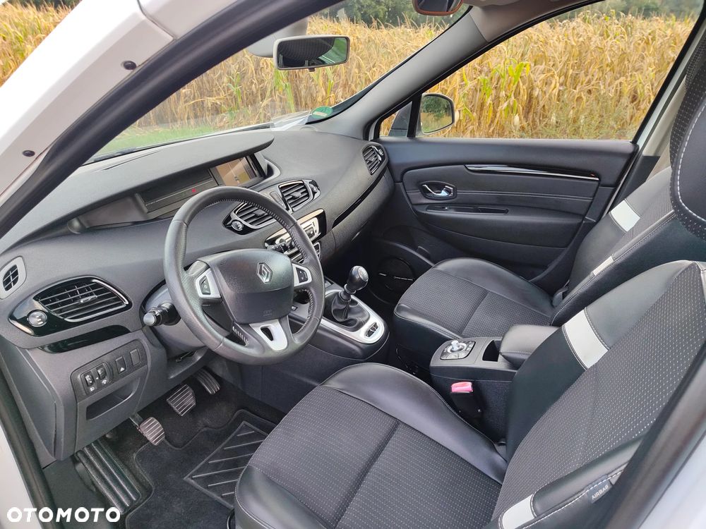 Renault Scenic 1.4 16V TCE Bose Edition - 5