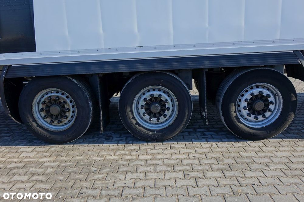 Chereau CHŁODNIA / CARRIER VECTOR / OSIE BPW / OŚ PODNOSZONA / KOSZ I KOŁO ZAPASOWE  / - 11