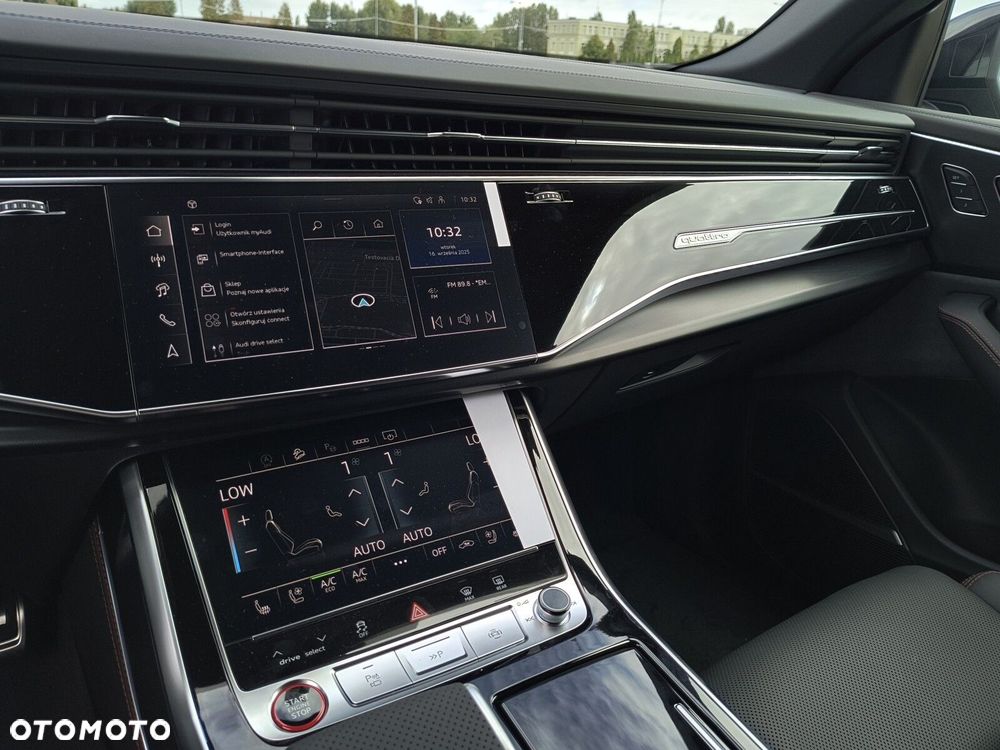 Audi RS Q8 TFSI Quattro Tiptronic - 25