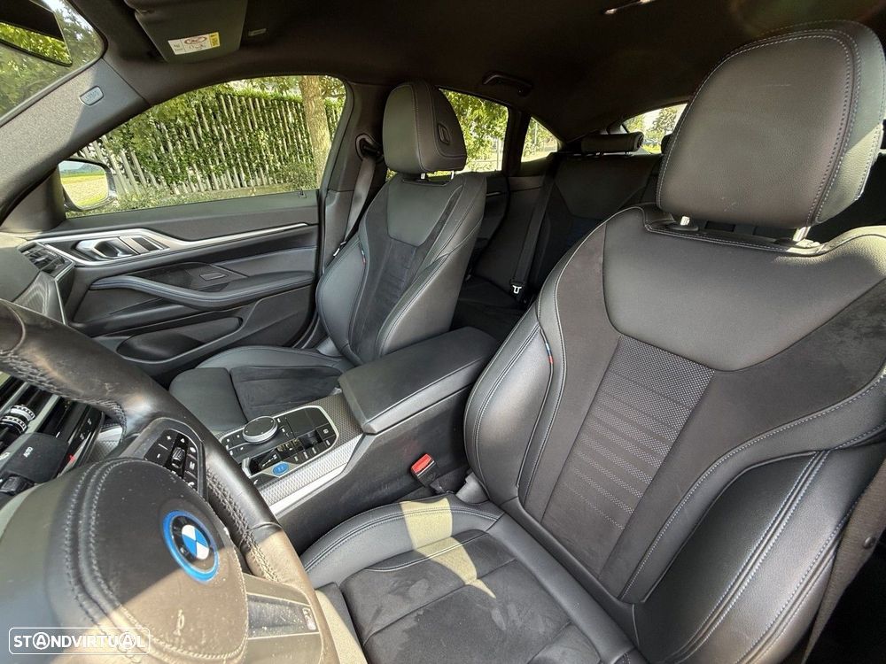 BMW i4 eDrive35 Pack Desportivo M - 22