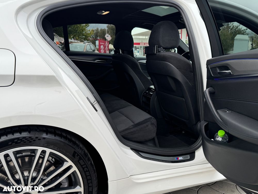 BMW Seria 5 520d Aut. M Sport Edition - 22