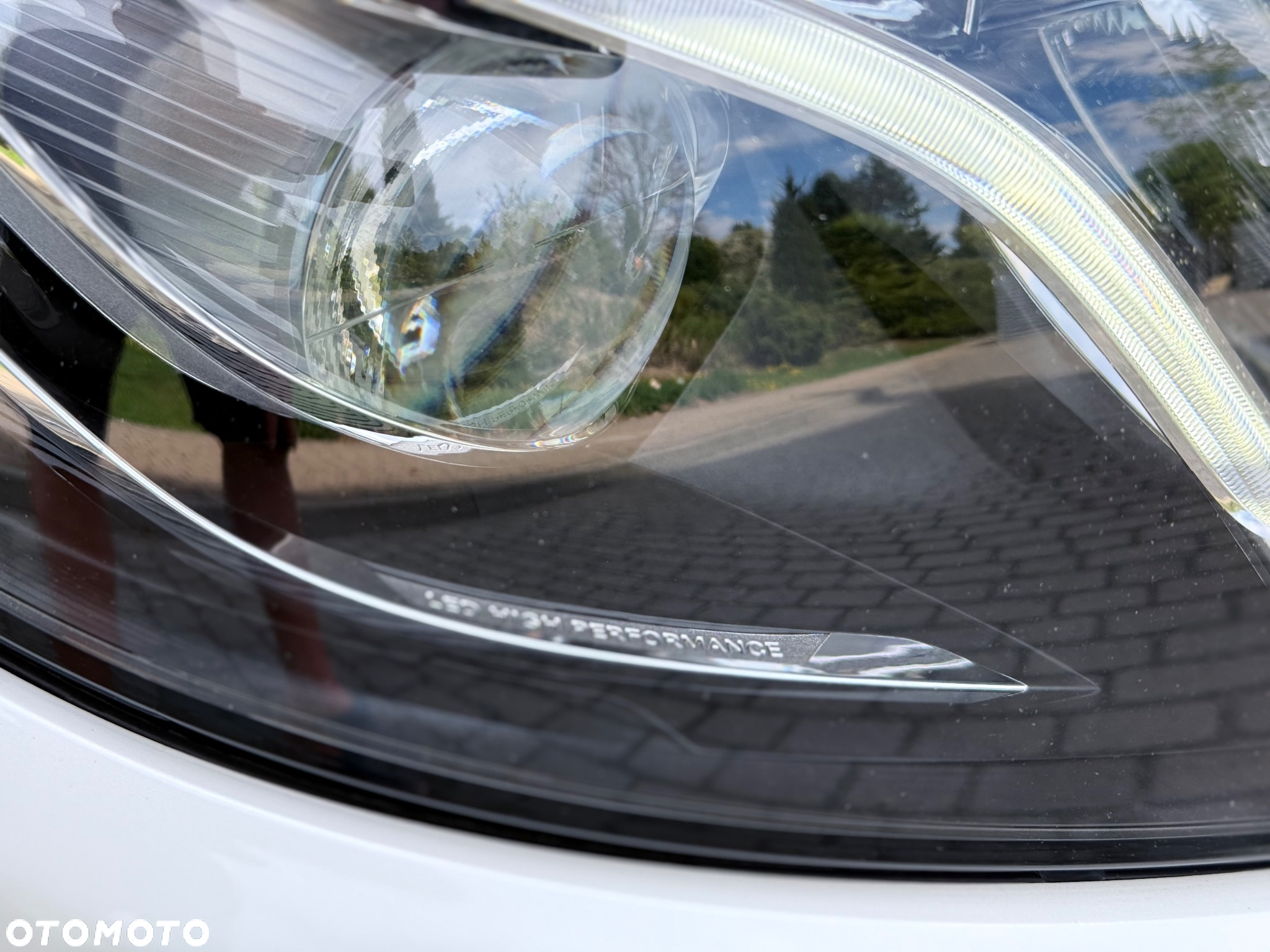 Mercedes-Benz Klasa E 200 9G-TRONIC - 9